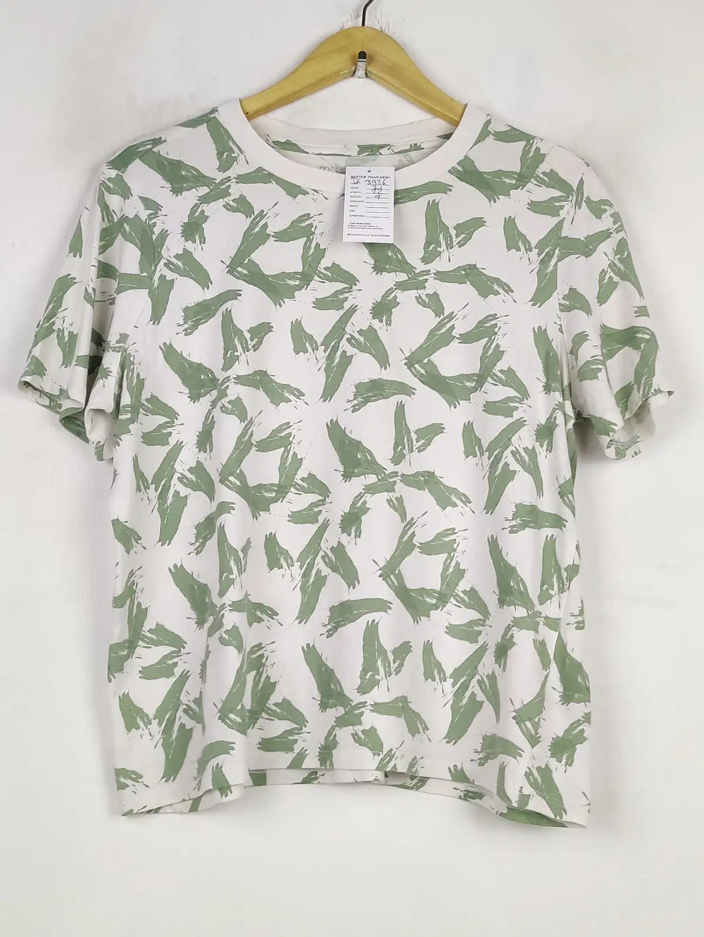 Buy online pre-used pre-loved 100% authentic & Original branded Primark (TS-3926) available in Pakistan. Top international brands avilable.