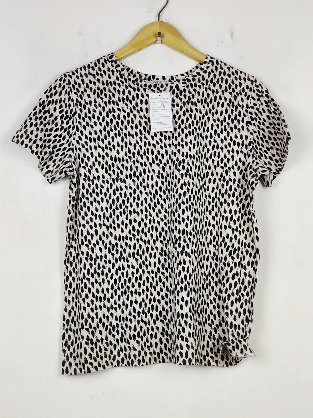 Buy online pre-used pre-loved 100% authentic & Original branded Next (TS-4029) available in Pakistan. Top international brands avilable.