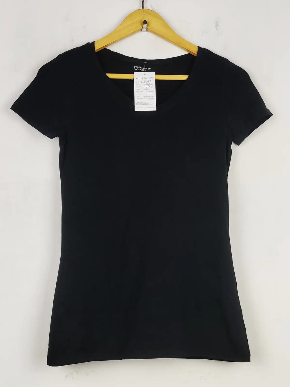 Buy online pre-used pre-loved 100% authentic & Original branded Primark (TS-4153) available in Pakistan. Top international brands avilable.