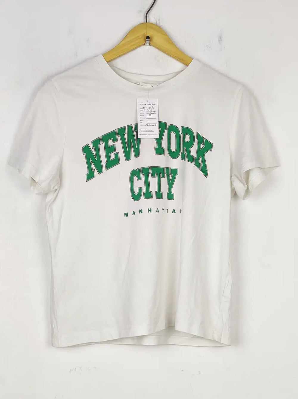 Buy online pre-used pre-loved 100% authentic & Original branded H&M (TS-4189) available in Pakistan. Top international brands avilable.