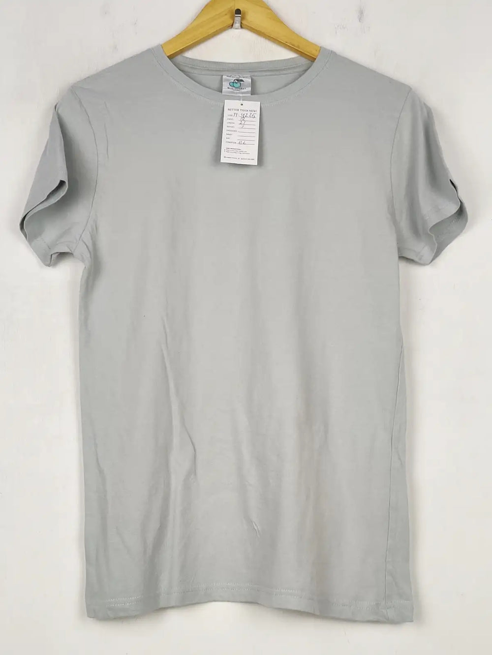 Buy online pre-used pre-loved 100% authentic & Original branded Blu Cherry (TS-4225) available in Pakistan. Top international brands avilable.