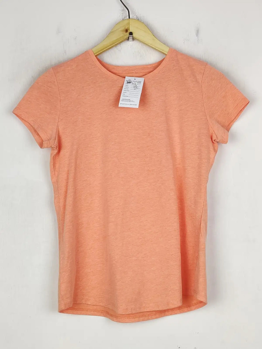 Buy online pre-used pre-loved 100% authentic & Original branded Wonder Nation (TS-4379) available in Pakistan. Top international brands avilable.