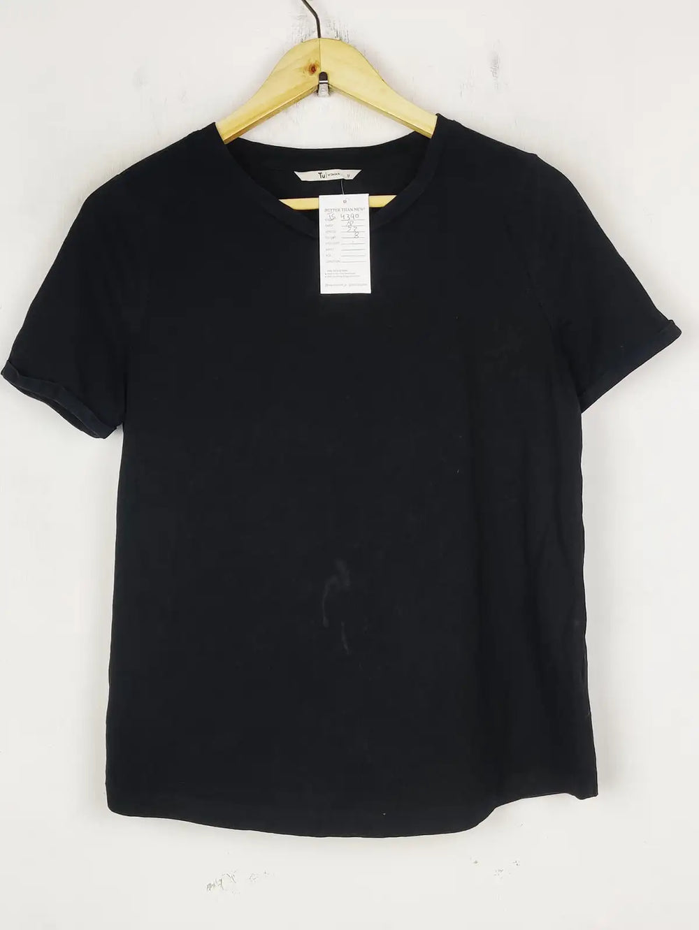 Buy online pre-used pre-loved 100% authentic & Original branded Tu (TS-4390) available in Pakistan. Top international brands avilable.