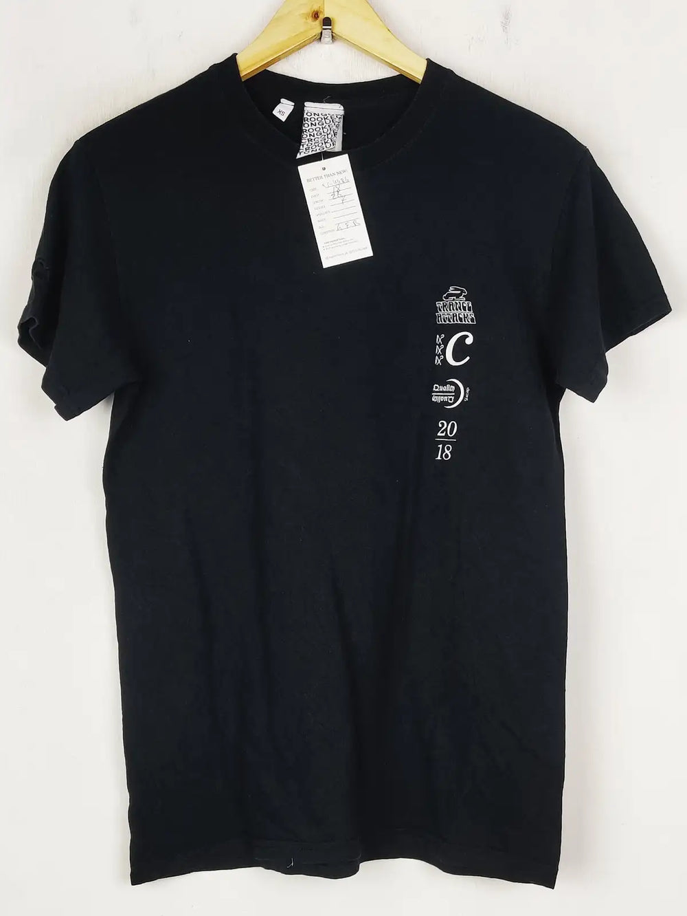 Buy online pre-used pre-loved 100% authentic & Original branded Unknown Brand (TS-4486) available in Pakistan. Top international brands avilable.