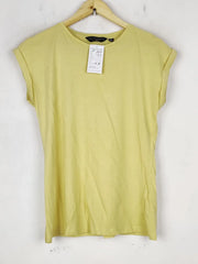 Buy online pre-used pre-loved 100% authentic & Original branded Dorothy Perkins (TS-4502) available in Pakistan. Top international brands avilable.