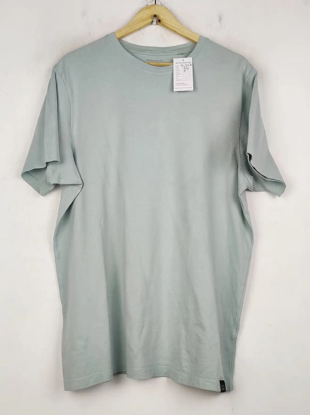 Buy online pre-used pre-loved 100% authentic & Original branded Pull & Bear (TS-4574) available in Pakistan. Top international brands avilable.