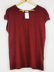 Buy online pre-used pre-loved 100% authentic & Original branded Bpc (TS-4576) available in Pakistan. Top international brands avilable.
