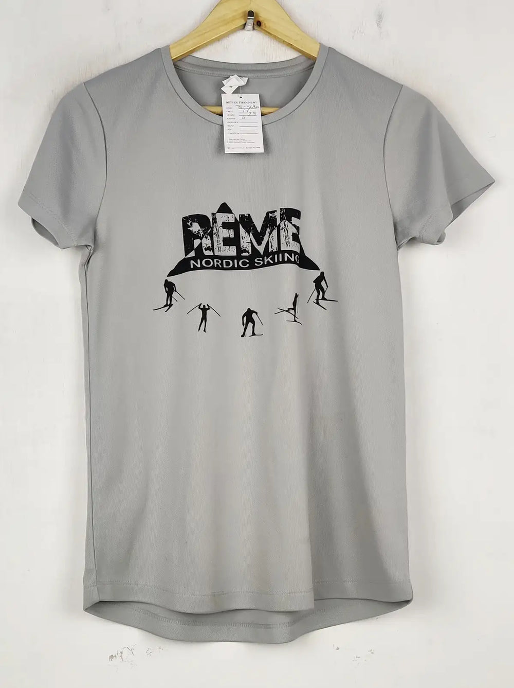 Buy online pre-used pre-loved 100% authentic & Original branded Just Cloth (TS-4640) available in Pakistan. Top international brands avilable.