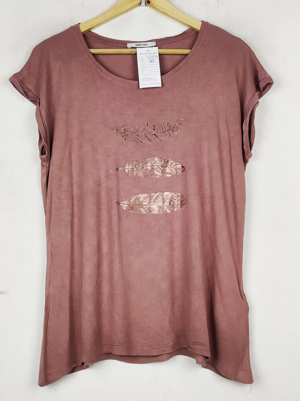 Buy online pre-used pre-loved 100% authentic & Original branded About You (TS-4642) available in Pakistan. Top international brands avilable.