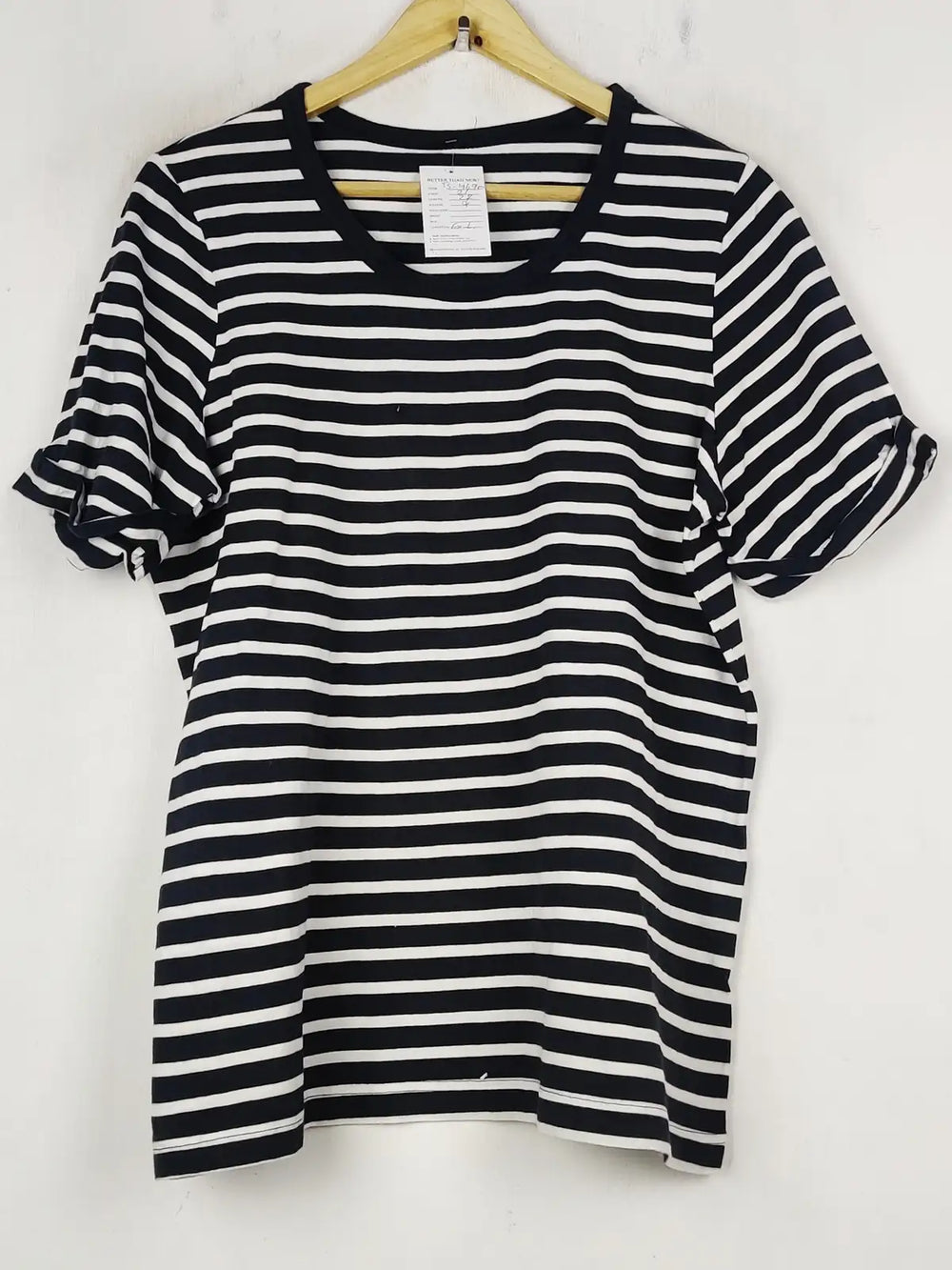 Buy online pre-used pre-loved 100% authentic & Original branded Unknown Brand (TS-4690) available in Pakistan. Top international brands avilable.