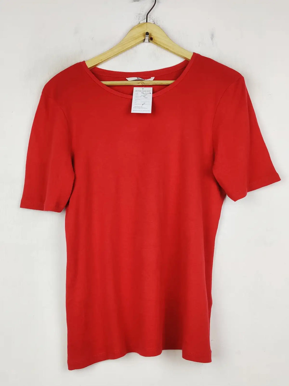 Buy online pre-used pre-loved 100% authentic & Original branded Tu (TS-4722) available in Pakistan. Top international brands avilable.