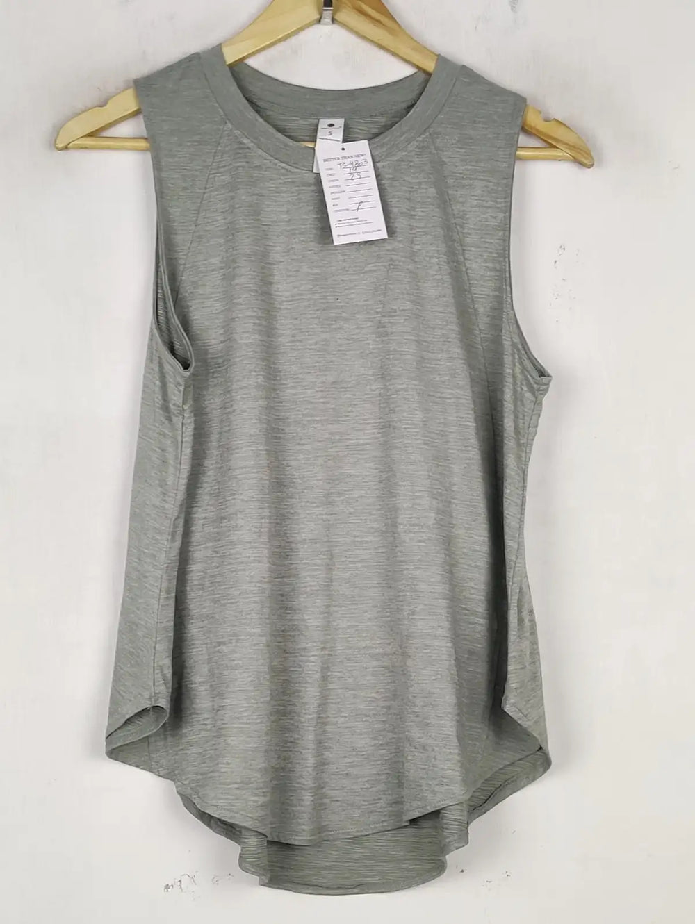 Buy online pre-used pre-loved 100% authentic & Original branded Yogalicious (TS-4803) available in Pakistan. Top international brands avilable.