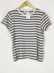 Buy online pre-used pre-loved 100% authentic & Original branded Marks & Spencer (TS-5038) available in Pakistan. Top international brands avilable.