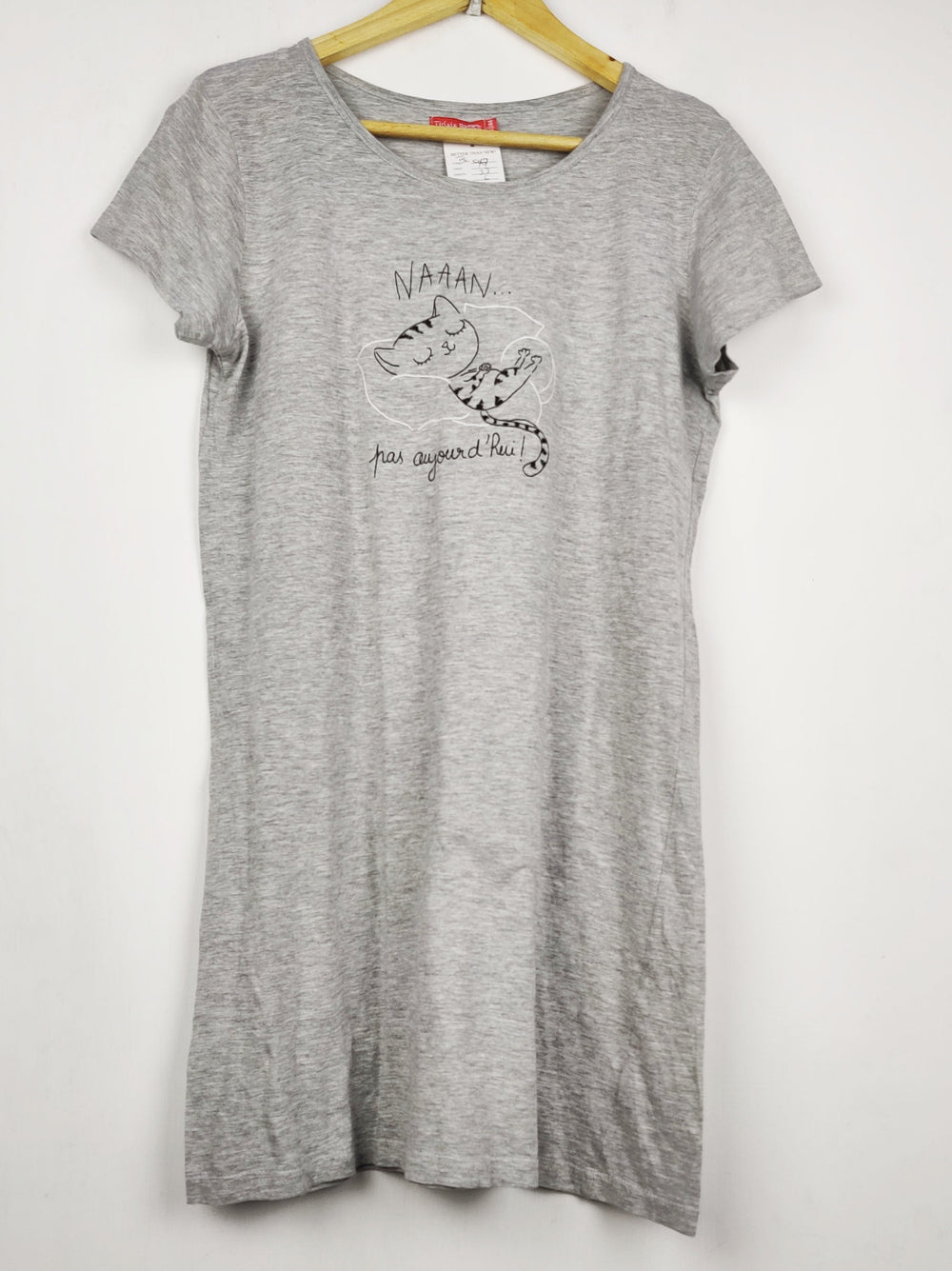 Buy online pre-used pre-loved 100% authentic & Original branded Tisfaia Basics (TS-5137) available in Pakistan. Top international brands avilable.