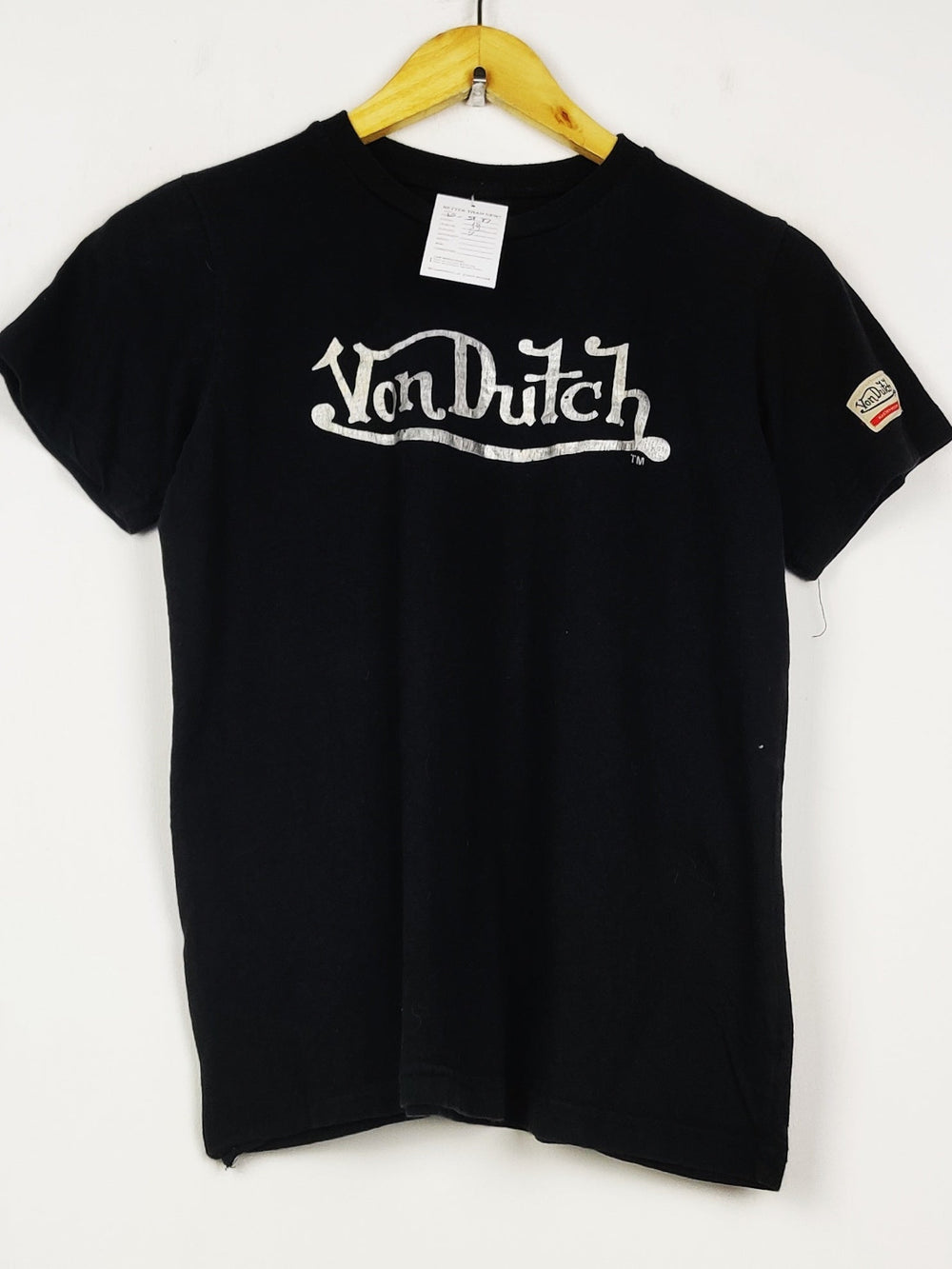 Buy online pre-used pre-loved 100% authentic & Original branded Von Dutch (TS-5177) available in Pakistan. Top international brands avilable.