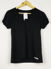Buy online pre-used pre-loved 100% authentic & Original branded Decathlon (TS-5188) available in Pakistan. Top international brands avilable.
