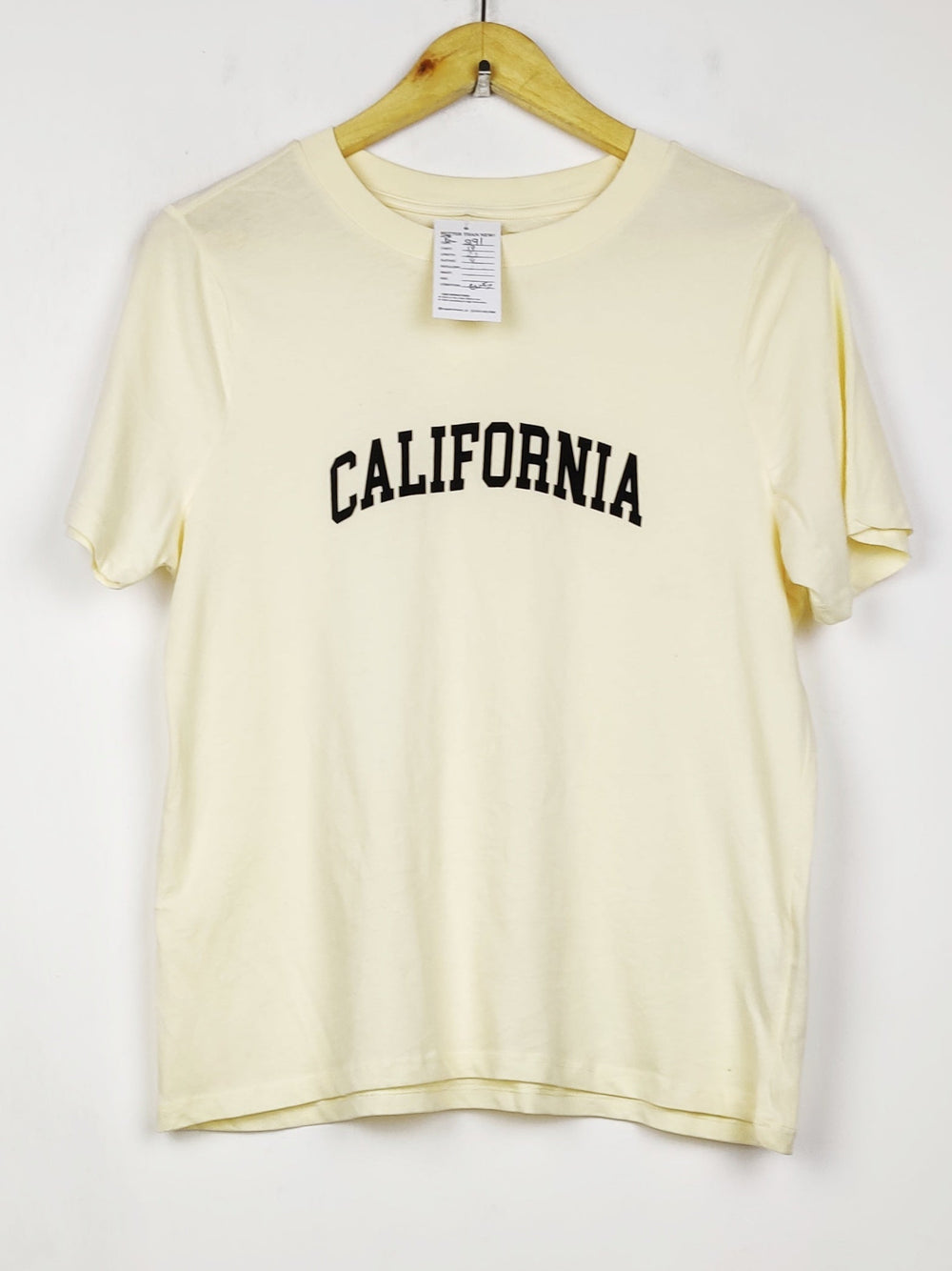 Buy online pre-used pre-loved 100% authentic & Original branded Primark (TS-5191) available in Pakistan. Top international brands avilable.