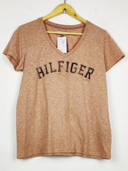 Buy online pre-used pre-loved 100% authentic & Original branded T.O.M.M.Y H.I.L.F.I.G.E.R (TS-5255) available in Pakistan. Top international brands avilable.