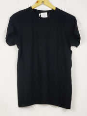 Buy online pre-used pre-loved 100% authentic & Original branded Slimfit (TS-5279) available in Pakistan. Top international brands avilable.