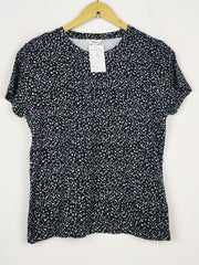 Buy online pre-used pre-loved 100% authentic & Original branded Marks & Spencer (TS-5290) available in Pakistan. Top international brands avilable.