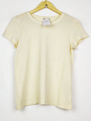 Buy online pre-used pre-loved 100% authentic & Original branded H&M (TS-5389) available in Pakistan. Top international brands avilable.