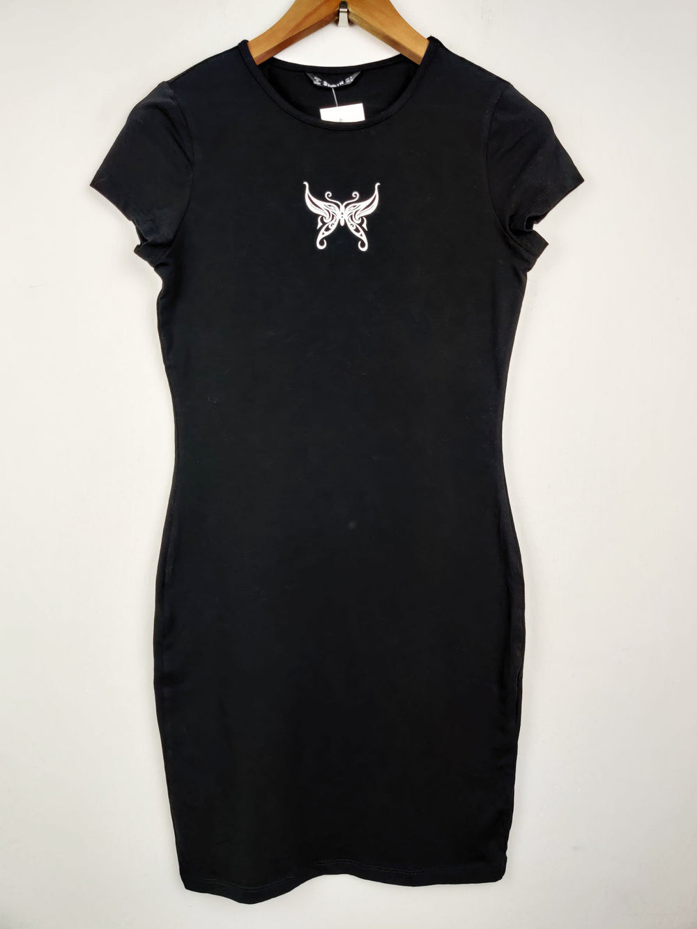 Buy online pre-used pre-loved 100% authentic & Original branded Shein (TS-768) available in Pakistan. Top international brands avilable.