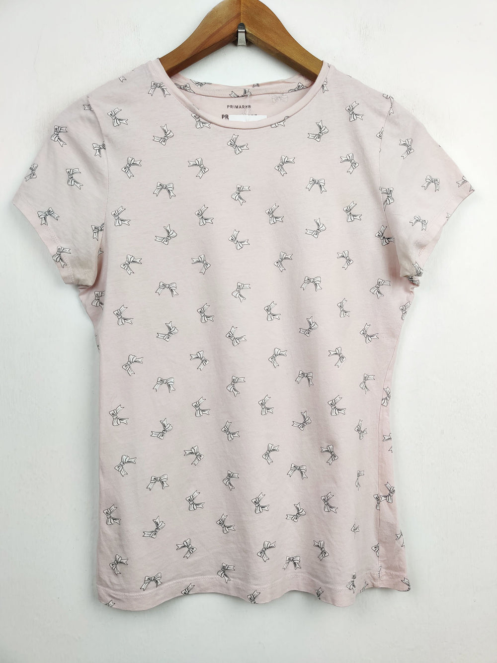 Buy online pre-used pre-loved 100% authentic & Original branded Primark (TS-927) available in Pakistan. Top international brands avilable.