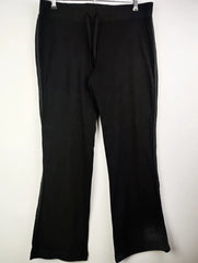 Buy online pre-used pre-loved 100% authentic & Original branded F&F (TT-1067) available in Pakistan. Top international brands avilable.