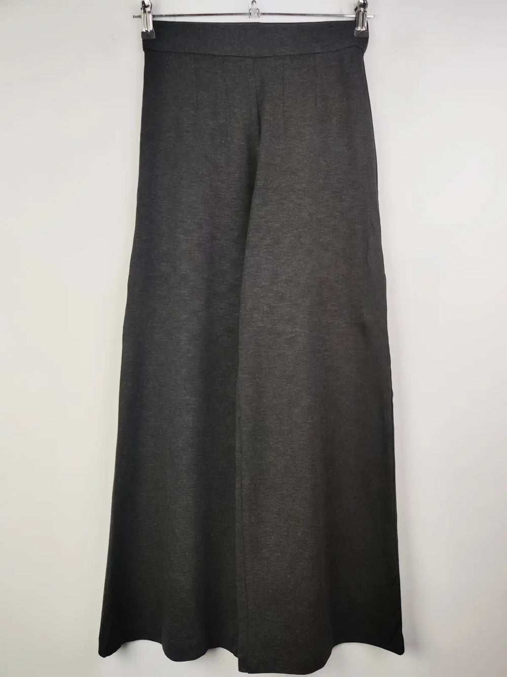 Buy online pre-used pre-loved 100% authentic & Original branded Marks & Spencer (TT-1078) available in Pakistan. Top international brands avilable.