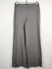 Buy online pre-used pre-loved 100% authentic & Original branded Marks & Spencer (TT-1153) available in Pakistan. Top international brands avilable.