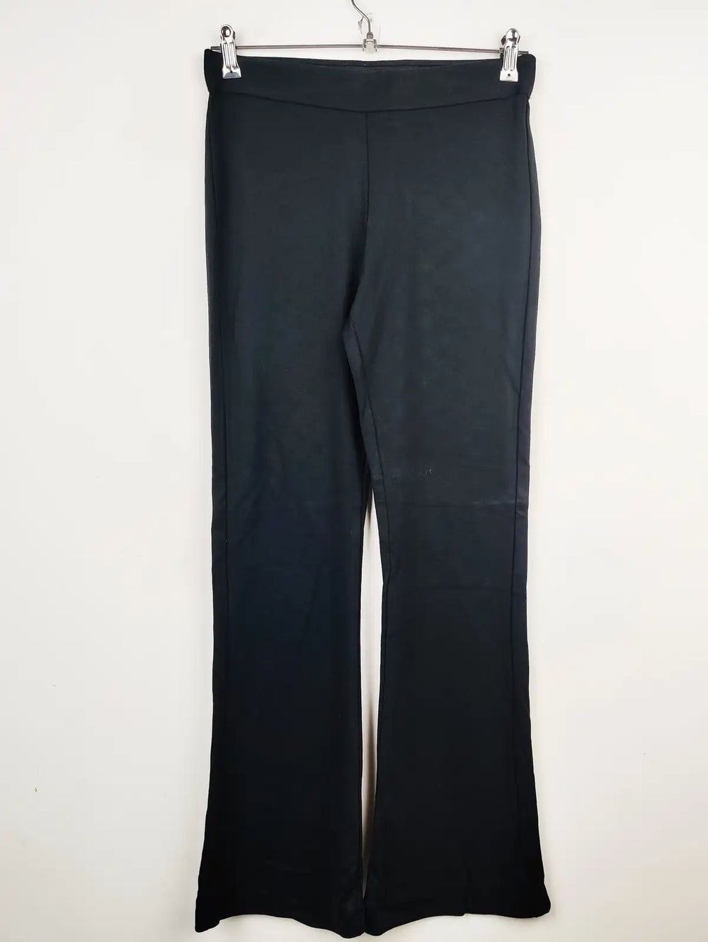 Buy online pre-used pre-loved 100% authentic & Original branded Marks & Spencer (TT-1176) available in Pakistan. Top international brands avilable.