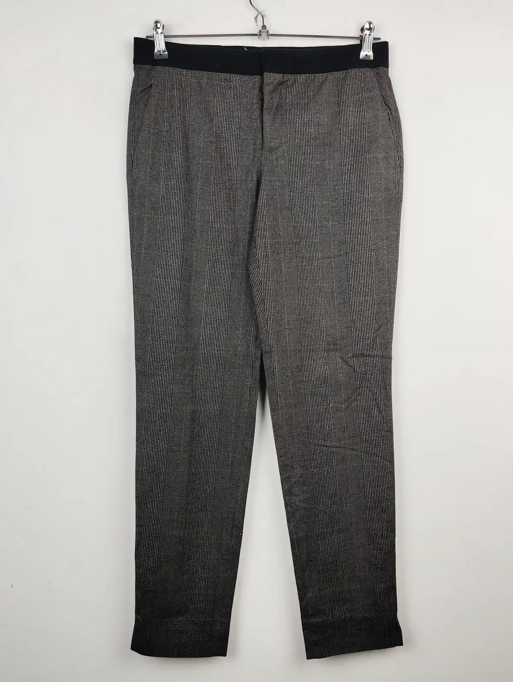 Buy online pre-used pre-loved 100% authentic & Original branded Zara (TT-1184) available in Pakistan. Top international brands avilable.