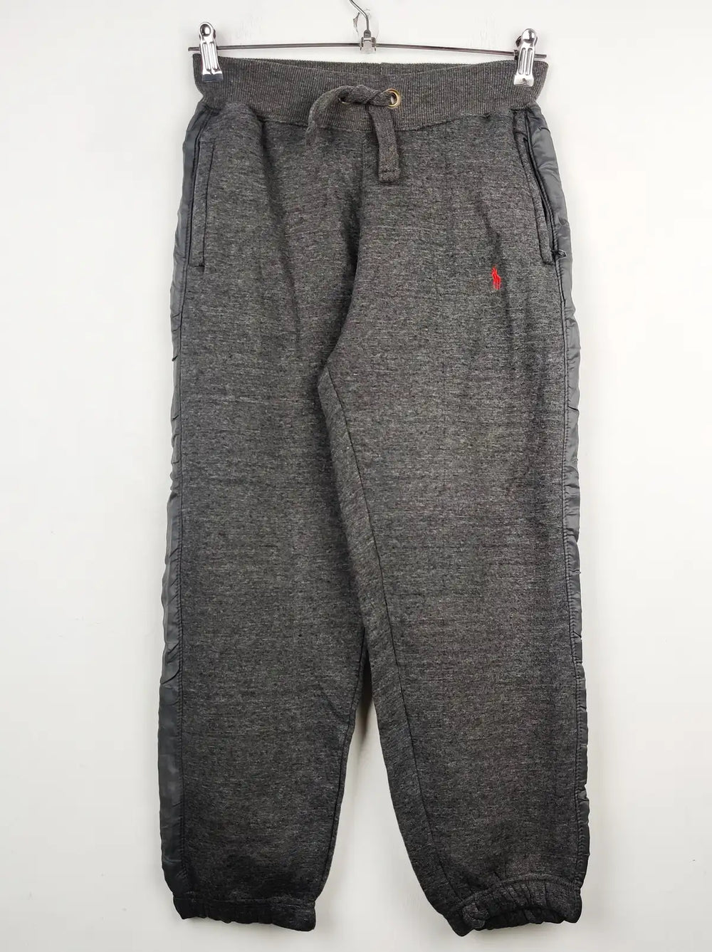 Buy online pre-used pre-loved 100% authentic & Original branded Lb (TT-1191) available in Pakistan. Top international brands avilable.