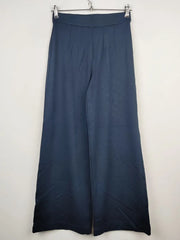 Buy online pre-used pre-loved 100% authentic & Original branded Marks & Spencer (TT-1228) available in Pakistan. Top international brands avilable.