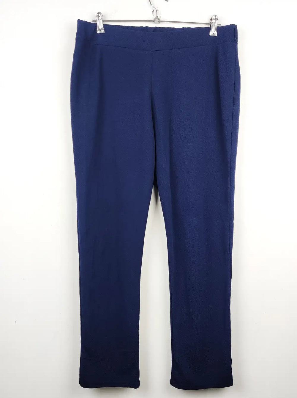 Buy online pre-used pre-loved 100% authentic & Original branded George (TT-1265) available in Pakistan. Top international brands avilable.