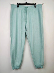 Buy online pre-used pre-loved 100% authentic & Original branded Marks & Spencer (TT-127) available in Pakistan. Top international brands avilable.