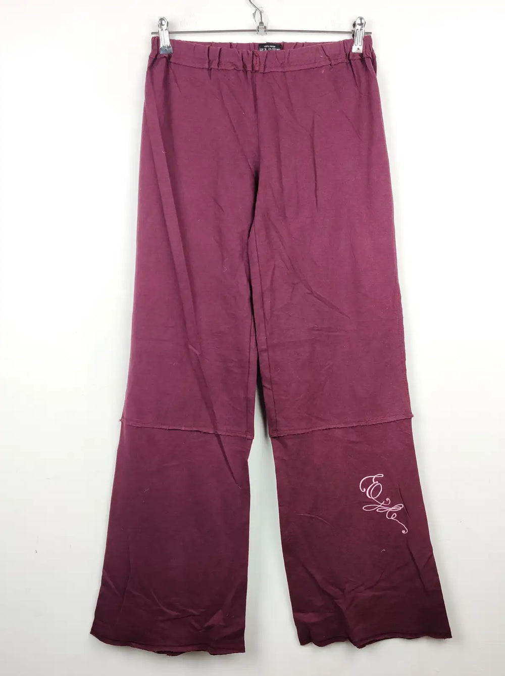 Buy online pre-used pre-loved 100% authentic & Original branded Xe (TT-1280) available in Pakistan. Top international brands avilable.