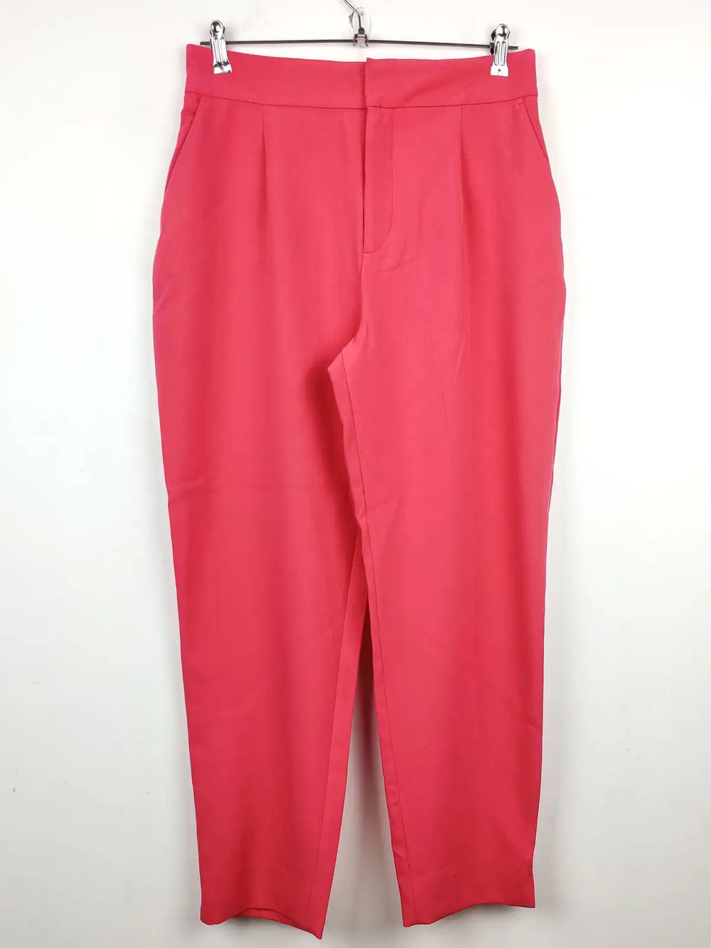 Buy online pre-used pre-loved 100% authentic & Original branded Zara (TT-1296) available in Pakistan. Top international brands avilable.