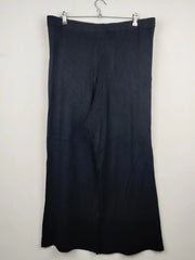 Buy online pre-used pre-loved 100% authentic & Original branded Dorothy Perkins (TT-1301) available in Pakistan. Top international brands avilable.