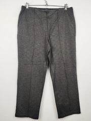 Buy online pre-used pre-loved 100% authentic & Original branded Marks & Spencer (TT-1326) available in Pakistan. Top international brands avilable.