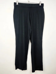 Buy online pre-used pre-loved 100% authentic & Original branded Marks & Spencer (TT-1331) available in Pakistan. Top international brands avilable.