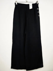 Buy online pre-used pre-loved 100% authentic & Original branded Heyday (TT-1333) available in Pakistan. Top international brands avilable.