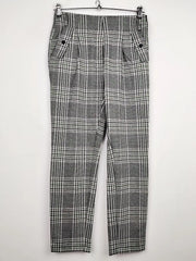 Buy online pre-used pre-loved 100% authentic & Original branded Next (TT-1352) available in Pakistan. Top international brands avilable.