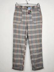 Buy online pre-used pre-loved 100% authentic & Original branded Urban Outfitters (TT-1367) available in Pakistan. Top international brands avilable.