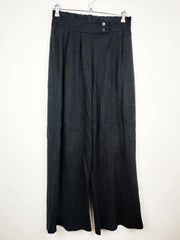 Buy online pre-used pre-loved 100% authentic & Original branded Primark (TT-1391) available in Pakistan. Top international brands avilable.