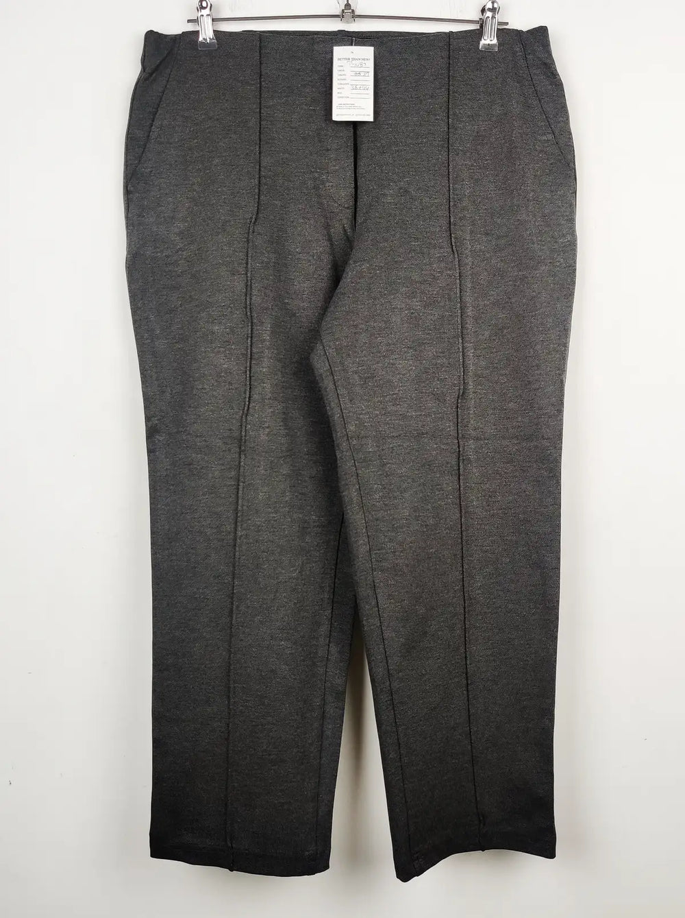 Buy online pre-used pre-loved 100% authentic & Original branded Marks & Spencer (TT-1487) available in Pakistan. Top international brands avilable.