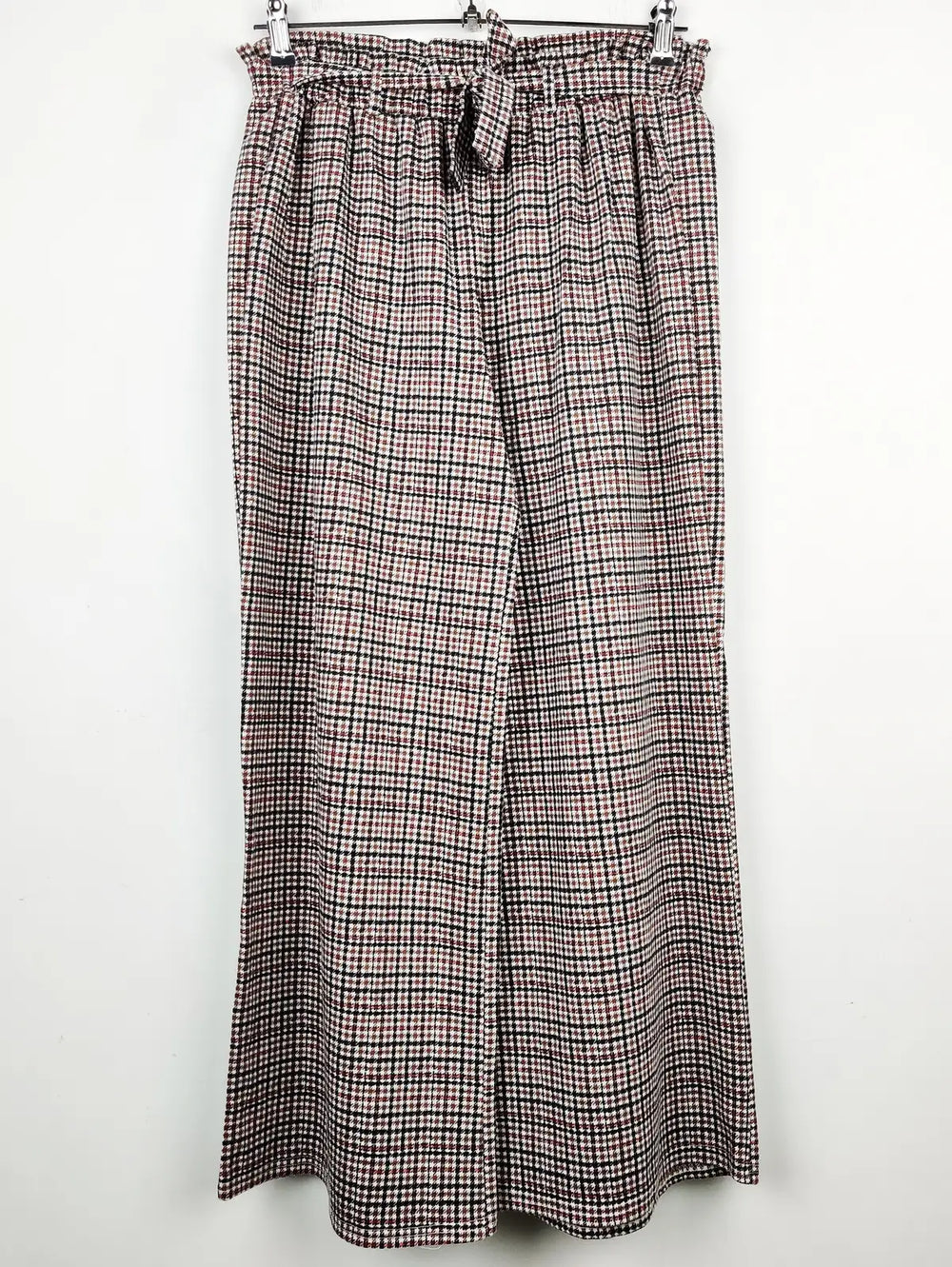 Buy online pre-used pre-loved 100% authentic & Original branded Innocence (TT-1491) available in Pakistan. Top international brands avilable.