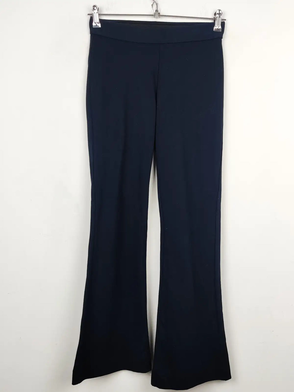 Buy online pre-used pre-loved 100% authentic & Original branded Marks & Spencer (TT-1506) available in Pakistan. Top international brands avilable.