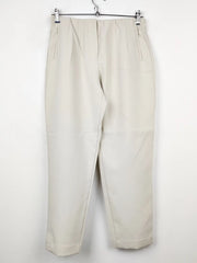 Buy online pre-used pre-loved 100% authentic & Original branded Unknown Brand (TT-1560) available in Pakistan. Top international brands avilable.