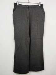 Buy online pre-used pre-loved 100% authentic & Original branded David Nieper (TT-1566) available in Pakistan. Top international brands avilable.